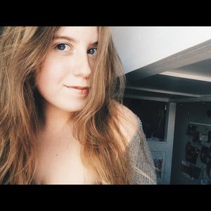 Meet your Posher, Emma